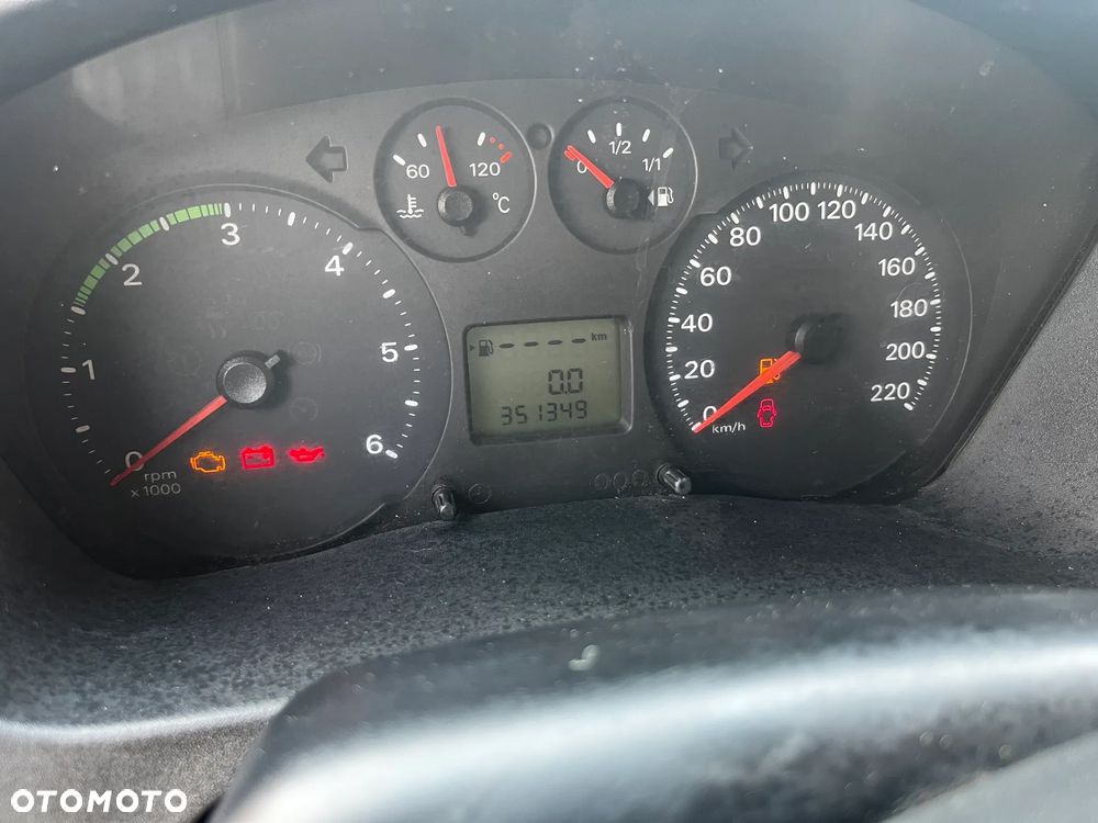 Ford Transit - 13