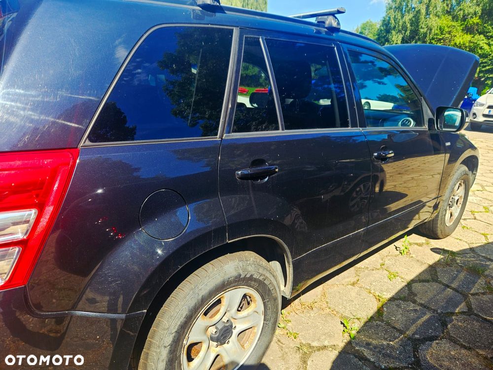 Suzuki Grand Vitara - 19
