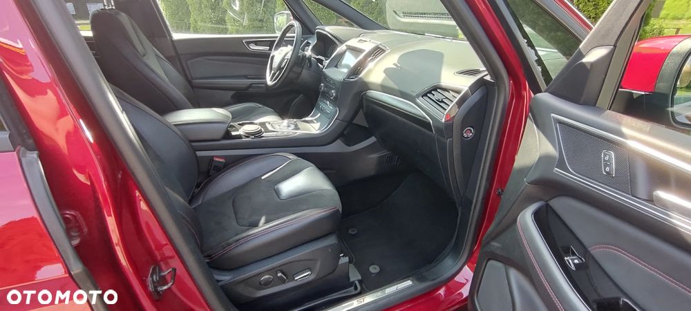 Ford S-Max 2.0 EcoBlue ST-LINE - 24