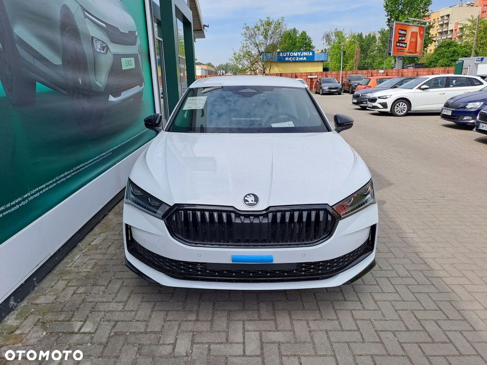Skoda Superb 2.0 TDI SCR 4x4 Sportline DSG - 4