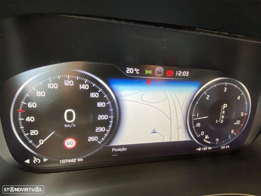 Volvo XC 60 2.0 D4 R-Design AWD Geartronic - 17