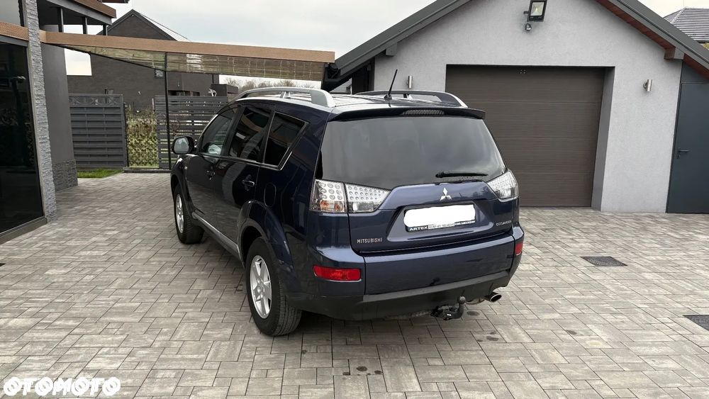 Mitsubishi Outlander 2.4 2WD Plus - 5