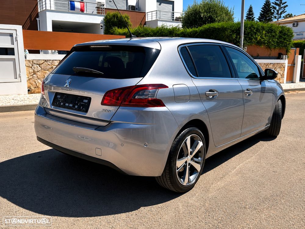 Peugeot 308 1.2 PureTech Allure Full LED - 2