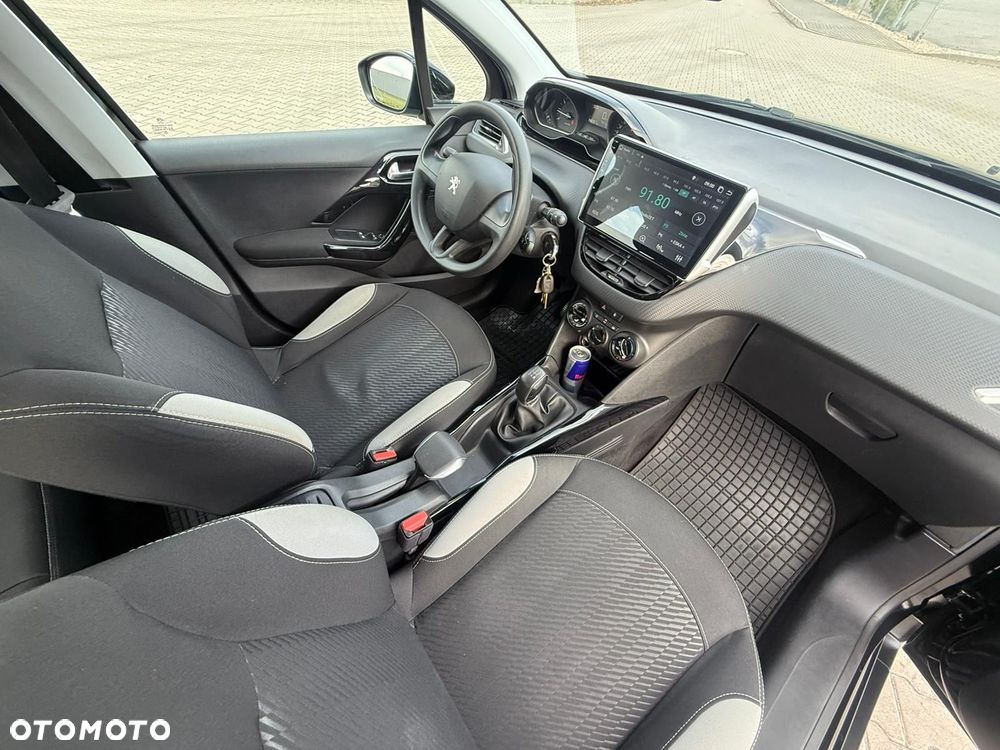 Peugeot 2008 PureTech 82 Active - 21