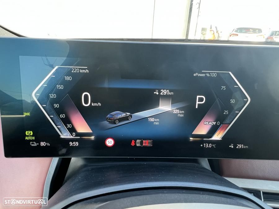 BMW iX xDrive 40 Pack Desportivo - 41