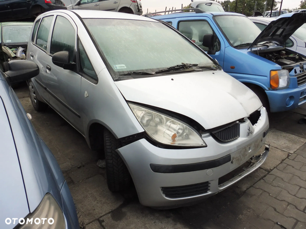 Mitsubishi Colt Z30 1.3 16V 01H Skrzynia Zderzak Drzwi Klapa Lampa