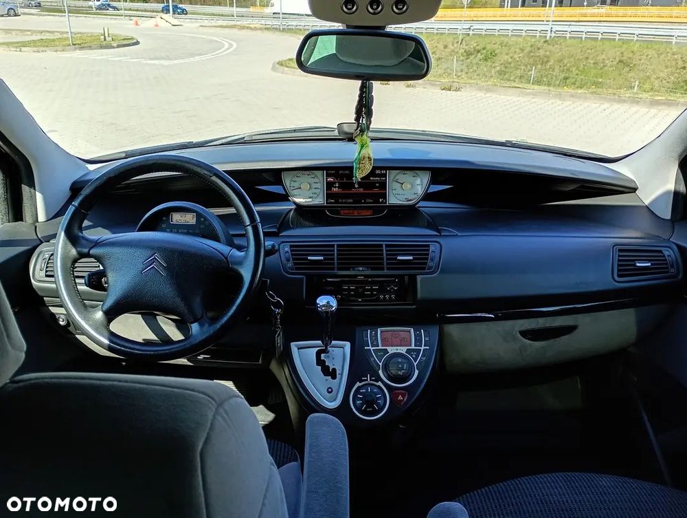 Citroën C8 - 5