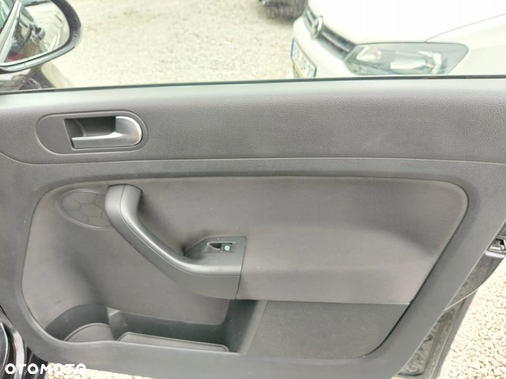 Volkswagen Golf Plus 1.6 TDI DPF BlueMotion Technology Team - 24