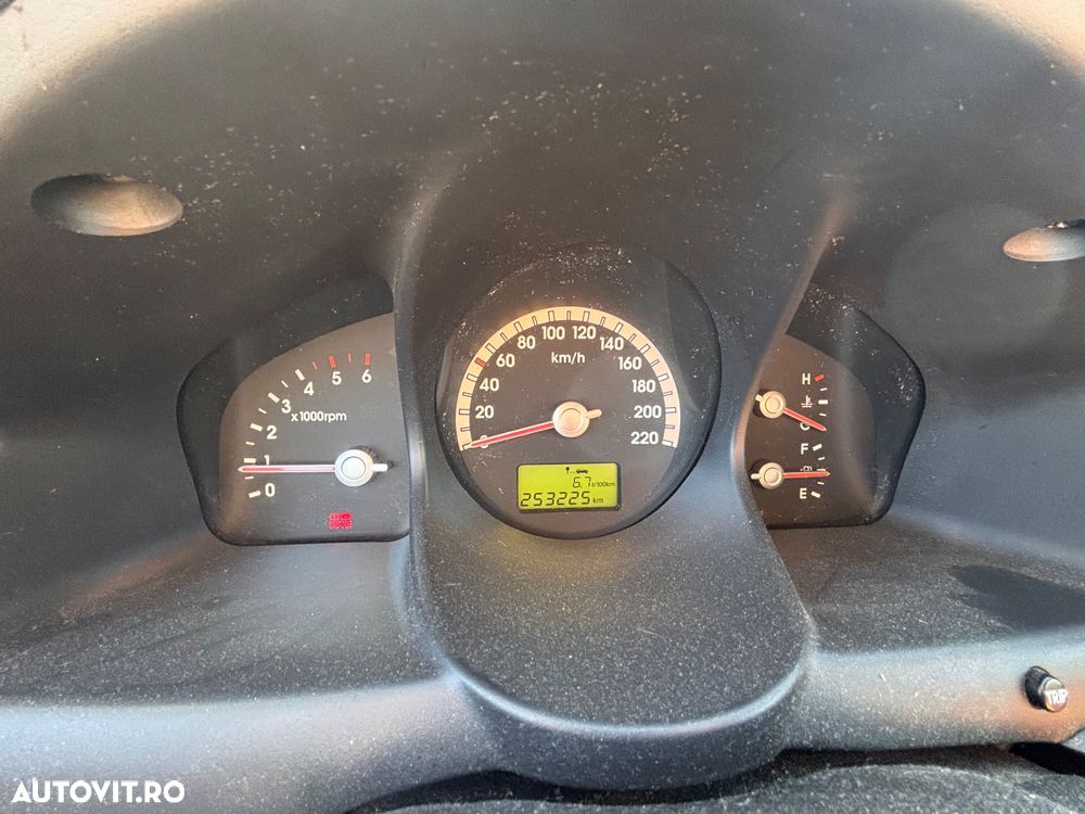 Kia Sportage 2.0i CRDI 4x4 EX Classic - 8