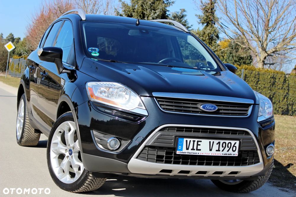 Ford Kuga 2.0 TDCi 2x4 Titanium - 11
