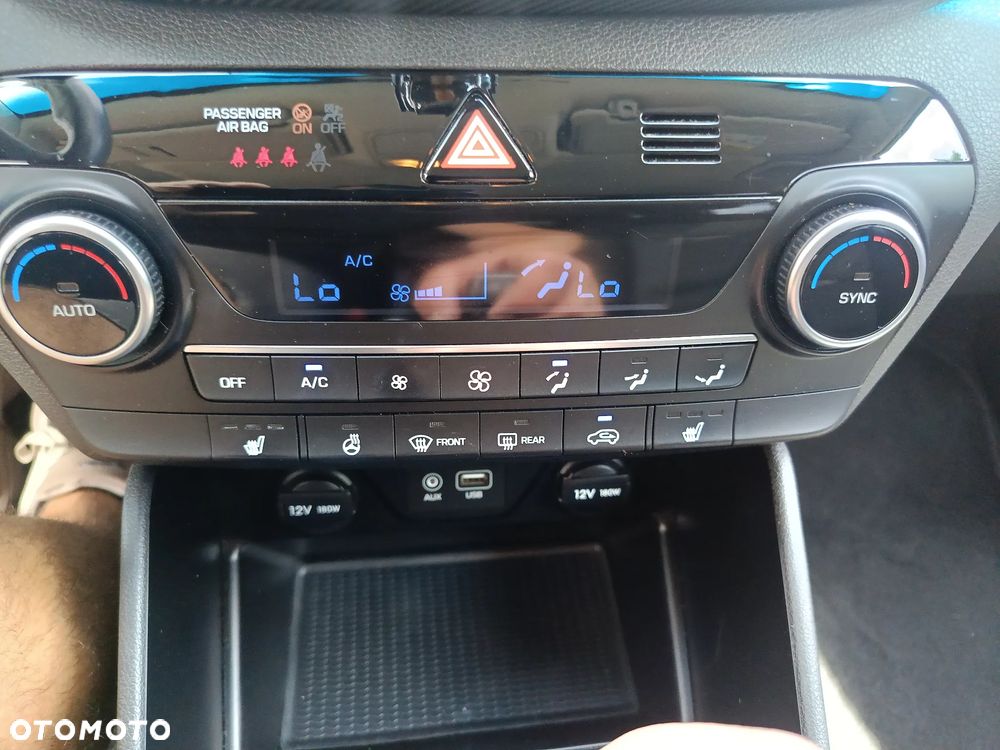 Hyundai Tucson - 24