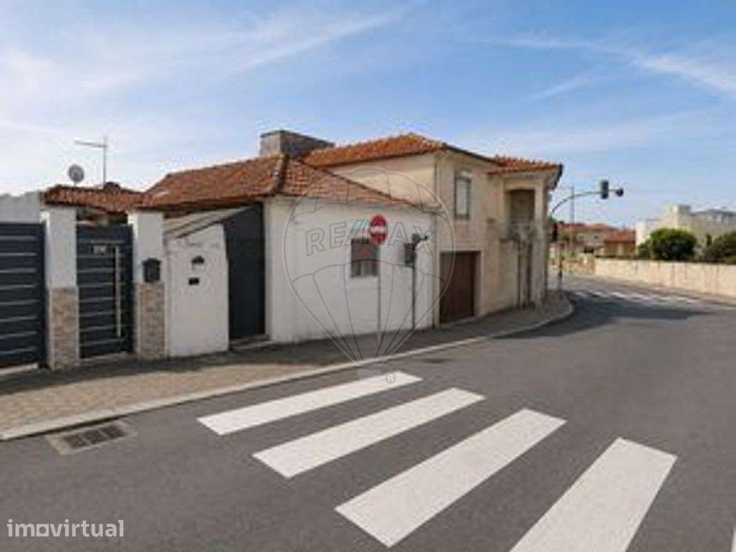 Moradia T1 para venda - Grande imagem: 2/3