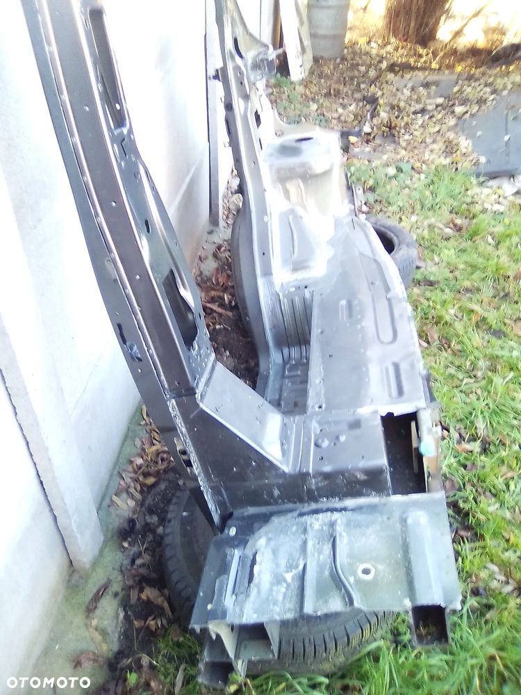 Ćwiartka podłużnica słupek stopień fartuch lewy przód Transit Tourneo Custom Lift - 2