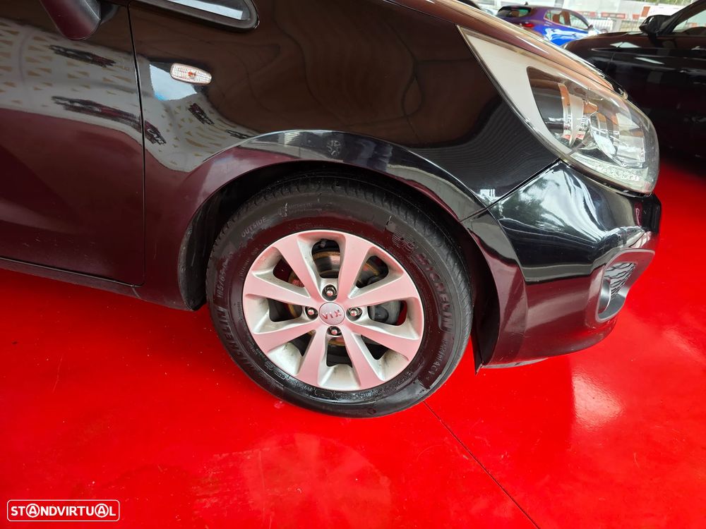 Kia Rio 1.1 CRDi - 35
