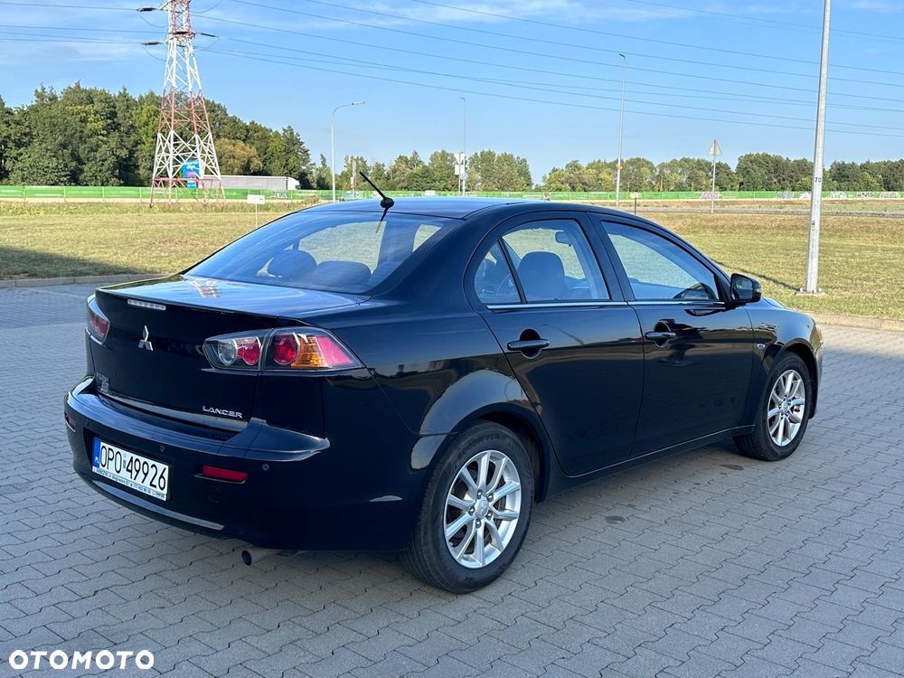 Mitsubishi Lancer 1.6 Invite - 11