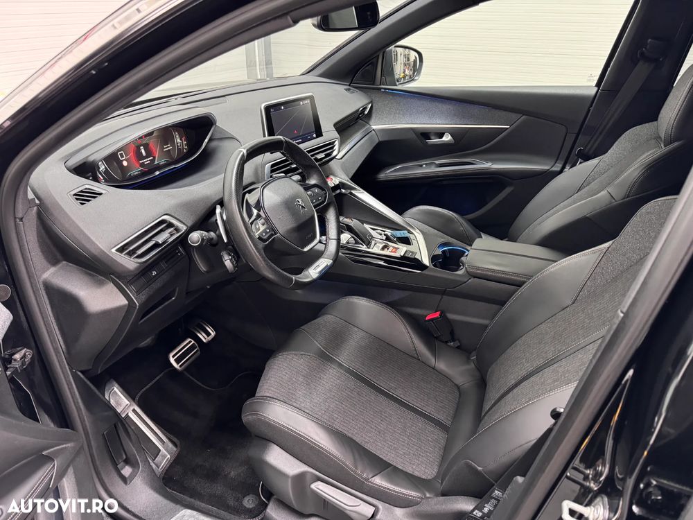 Peugeot 5008 GT LINE - 10