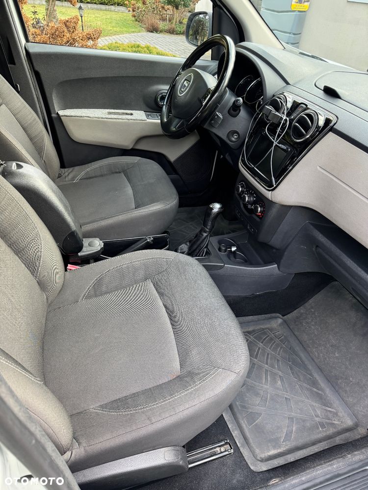 Dacia Lodgy 1.6 Ambiance - 11