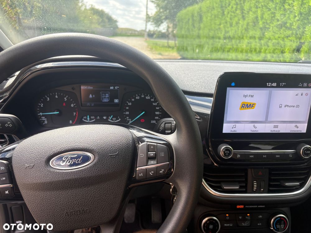 Ford Fiesta - 10