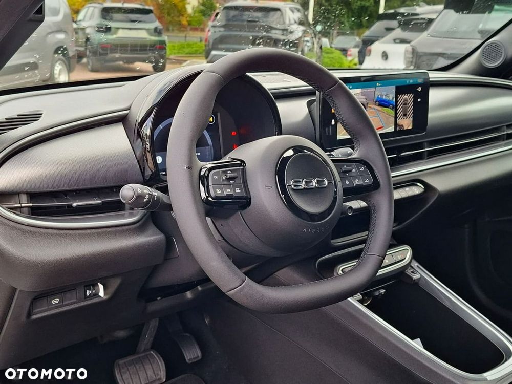 Fiat 600 1.2 Turbo Sport eDCT - 18