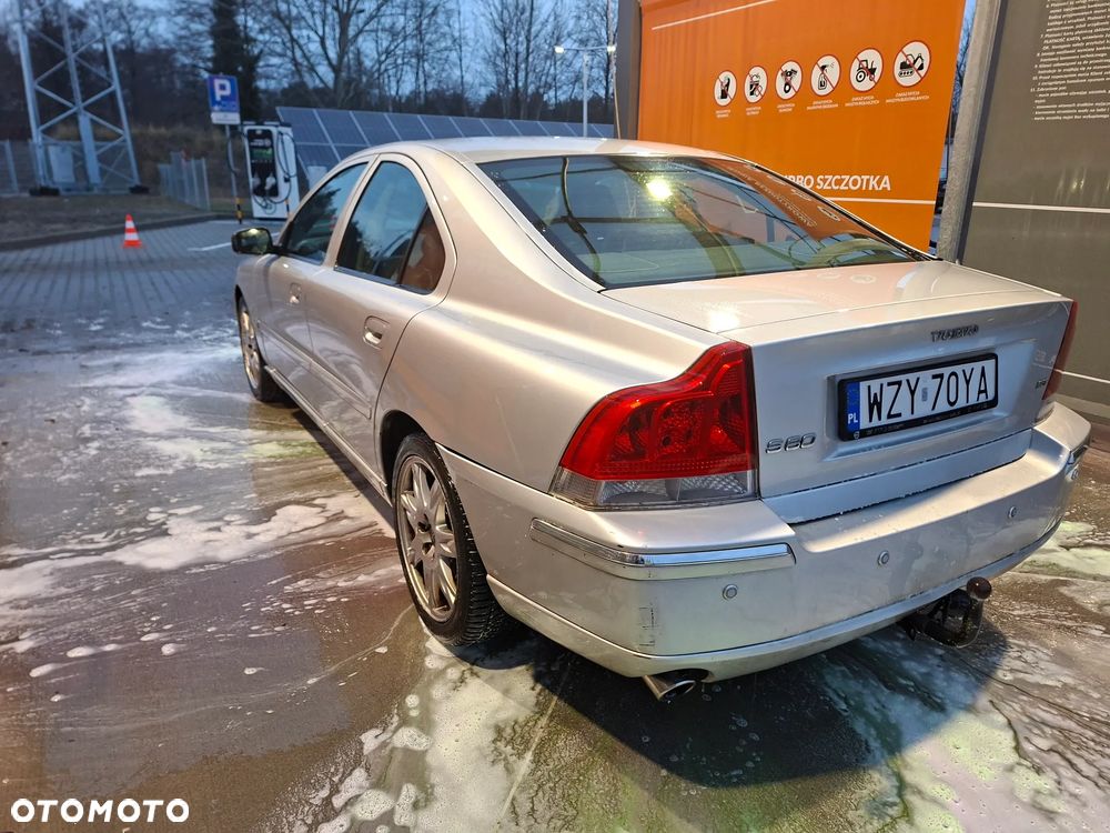 Volvo S60 2.4D5 Summum - 3