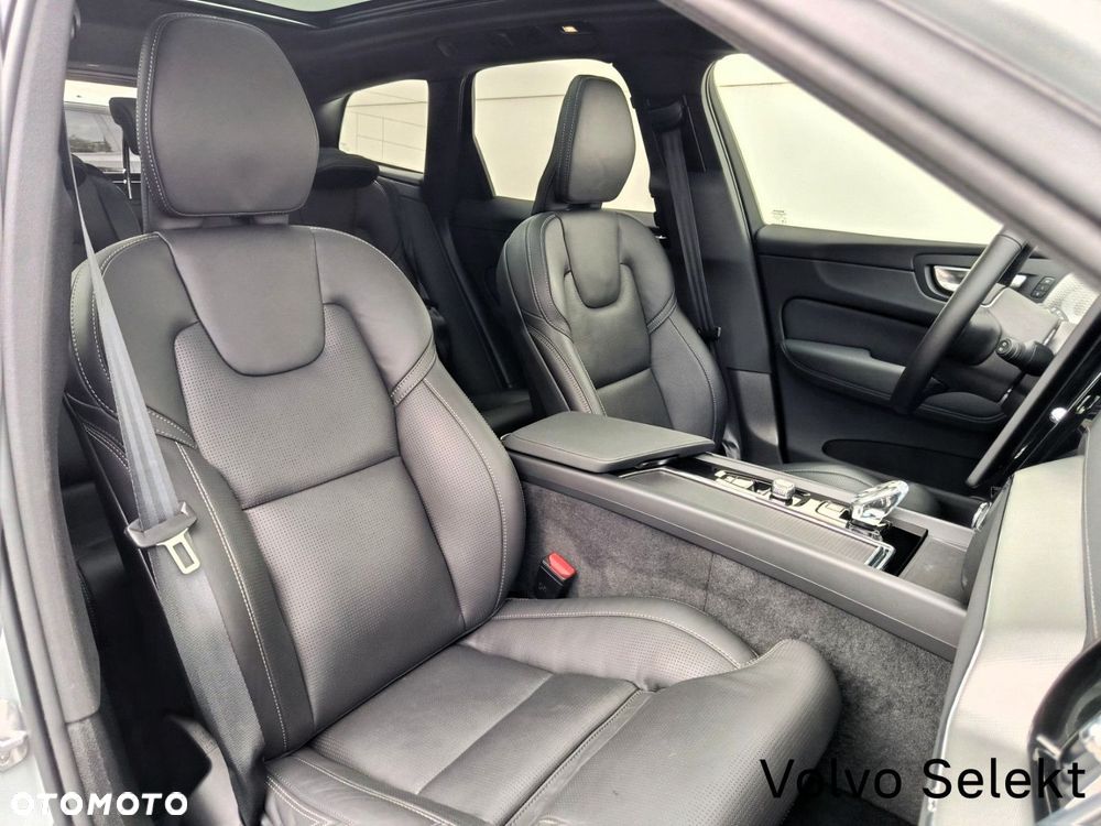 Volvo XC 60 - 21