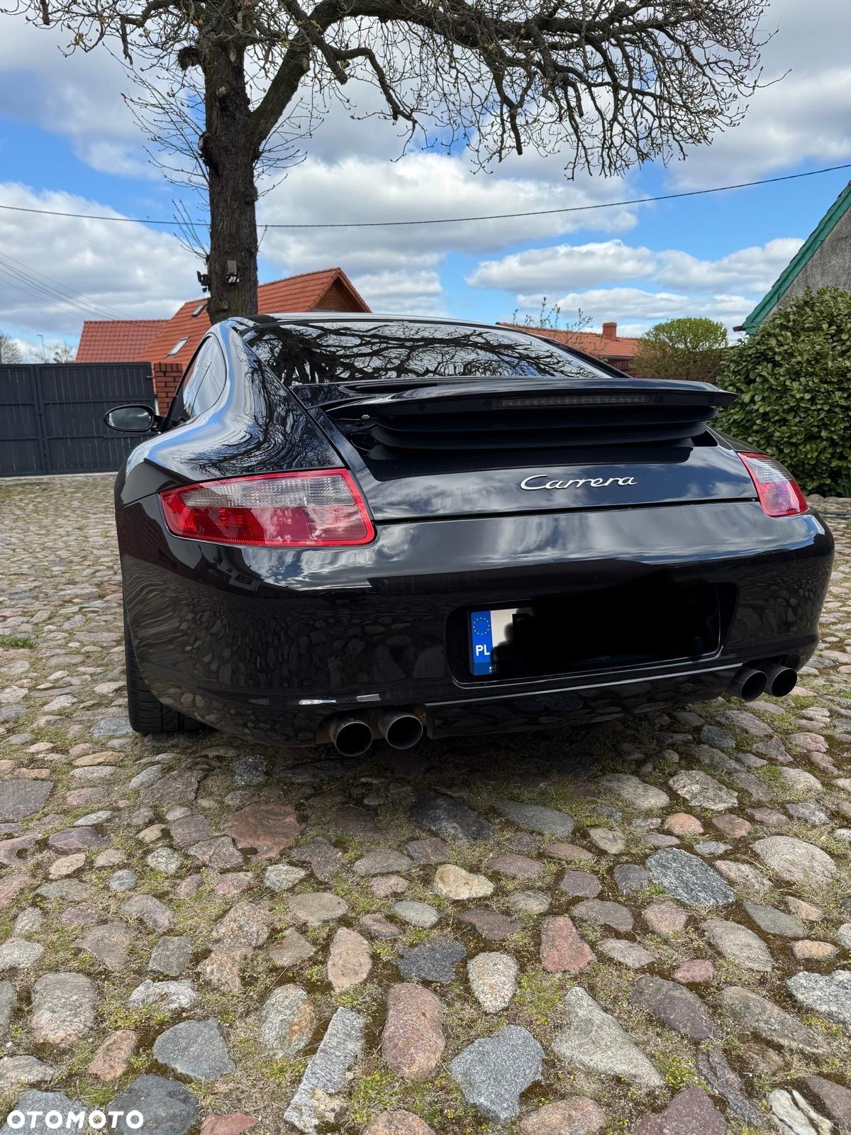 Porsche 911 Carrera - 15