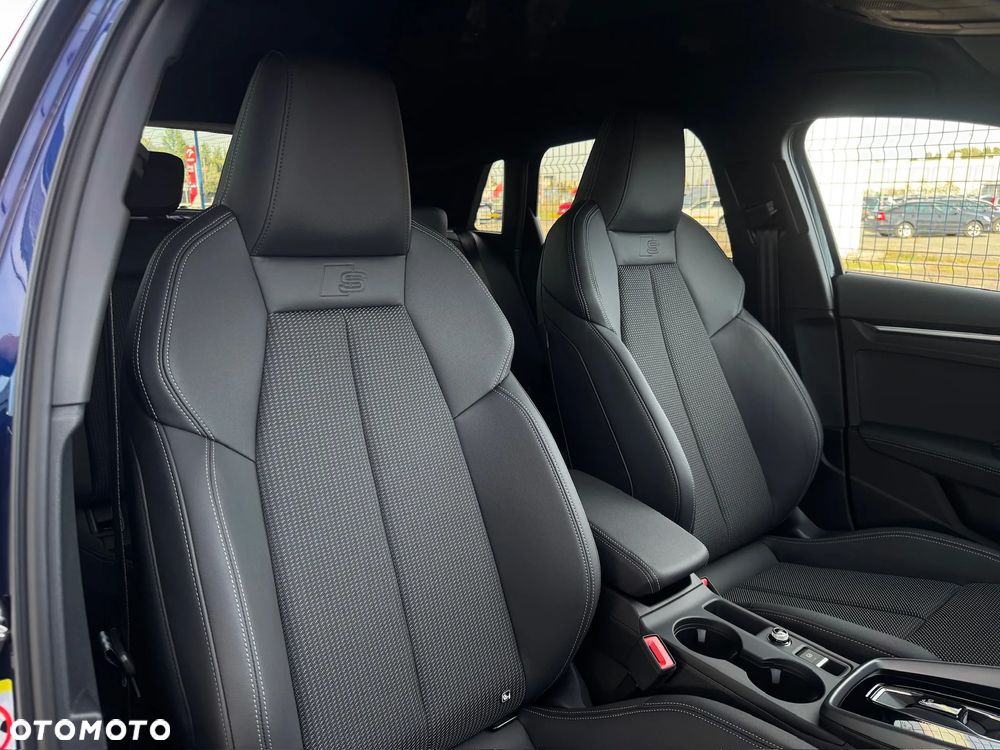 Audi A3 Sportback TFSI mHEV 110 kW S Line S tronic - 34