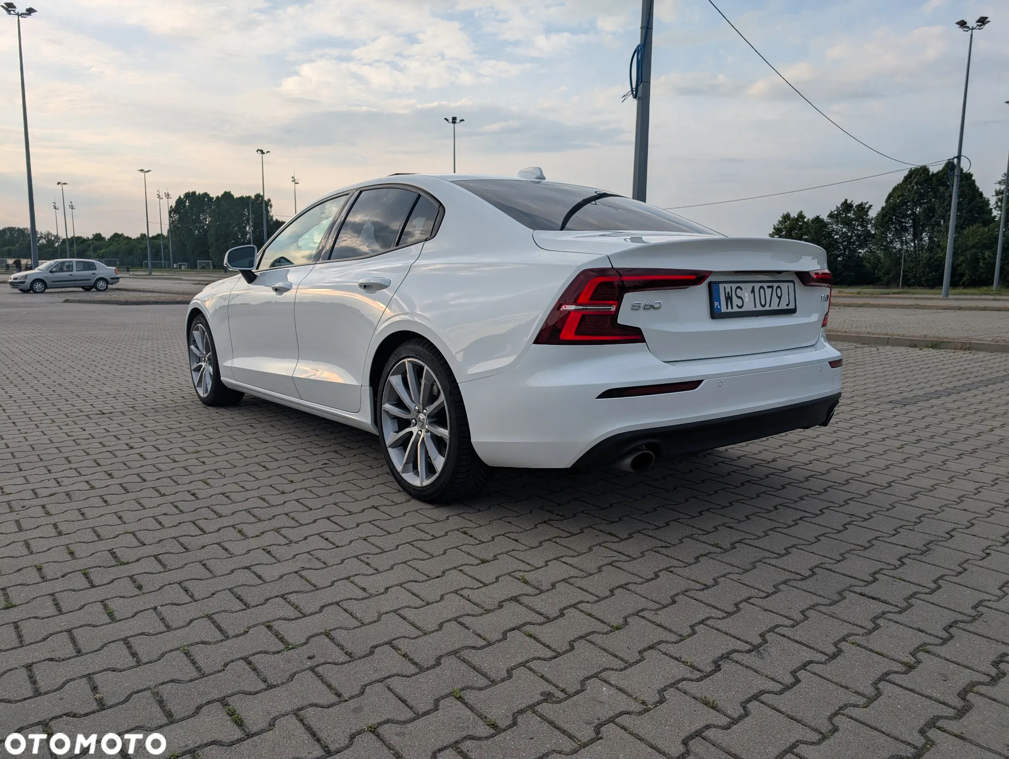 Volvo S60 T6 AWD Momentum Pro - 15