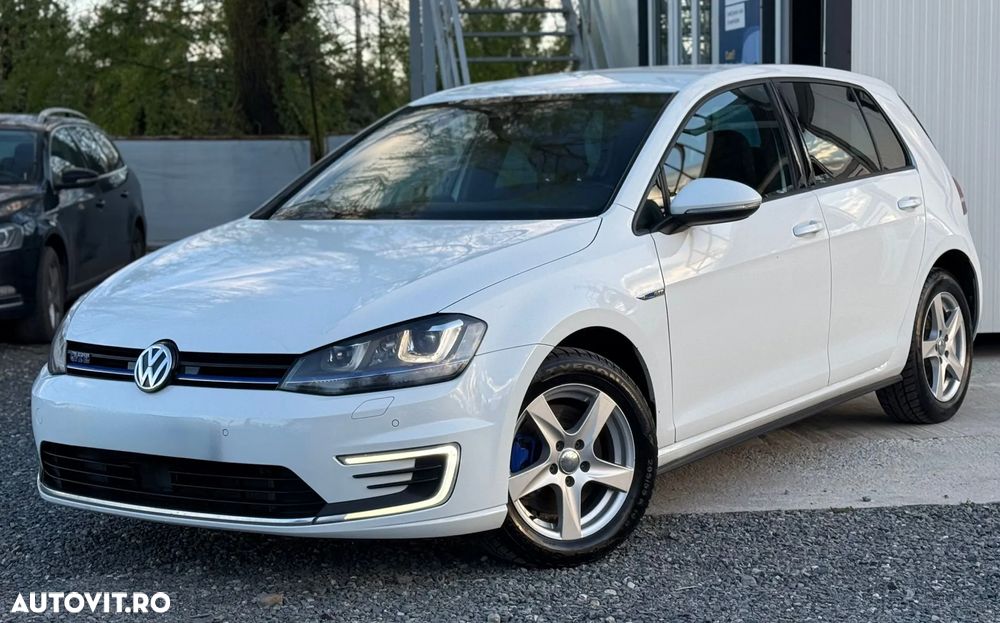 Volkswagen Golf 1.4 GTE Plug-In-Hybrid DSG - 2
