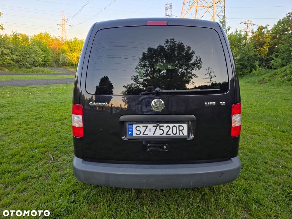 Volkswagen Caddy 1.6 Familie (5-Si.) - 4
