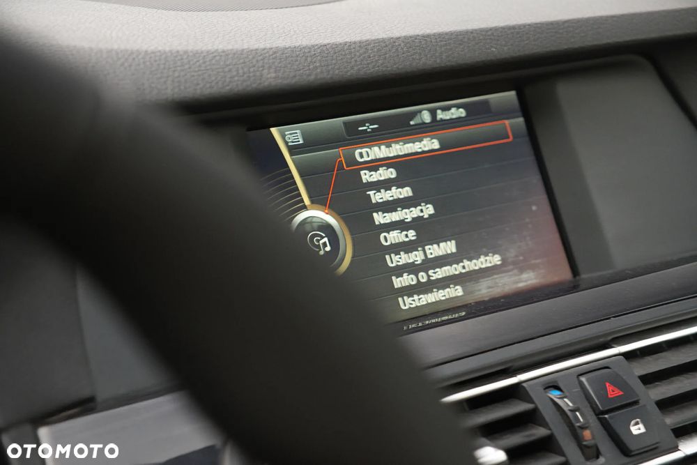 BMW Seria 5 520d Luxury Line - 30