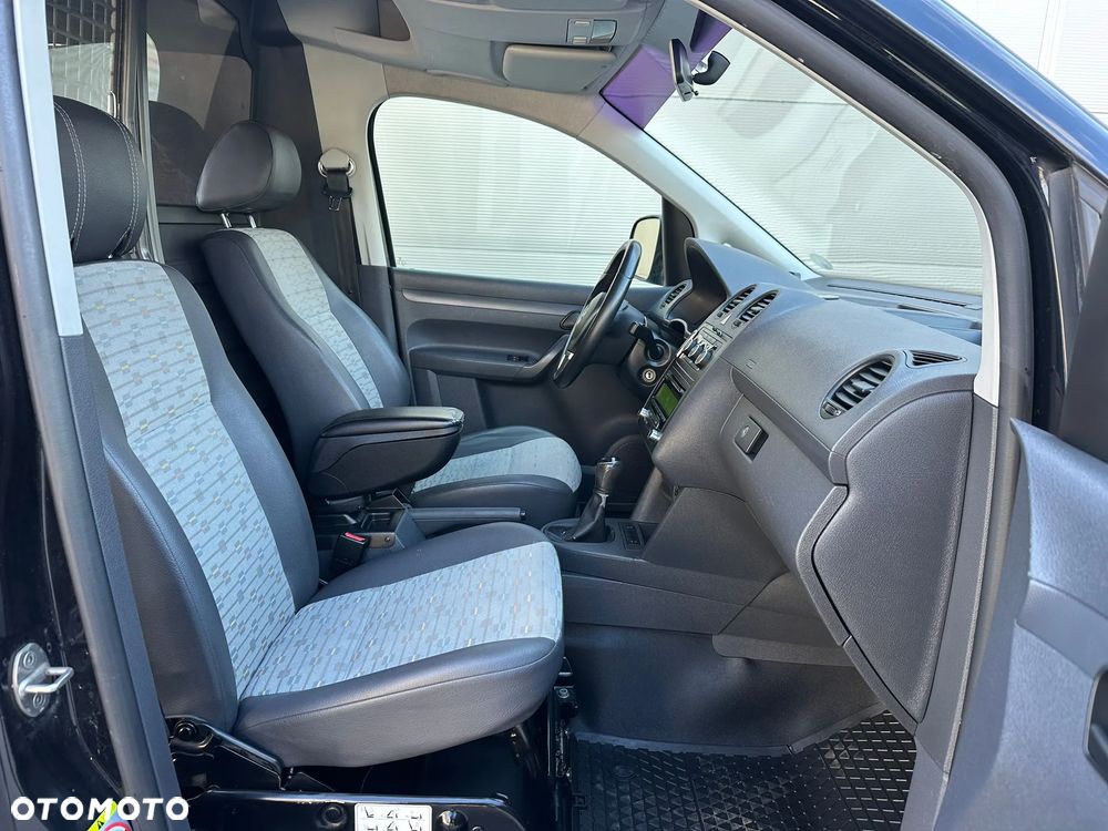 Volkswagen Caddy - 17