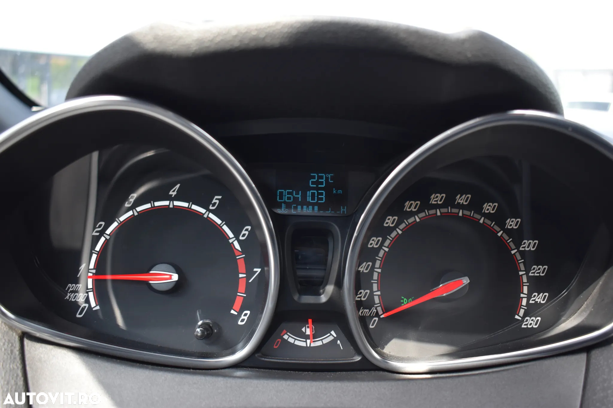 Ford Fiesta 1.6 ST - 9