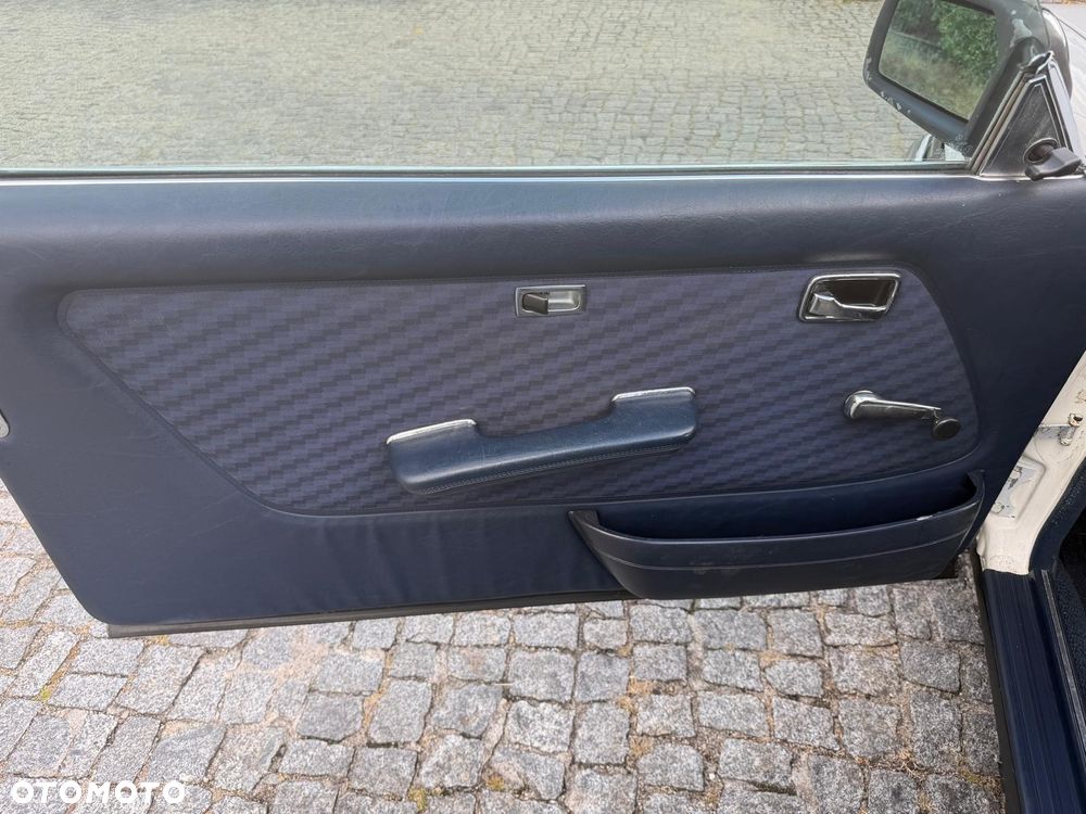 Mercedes-Benz W123 - 31