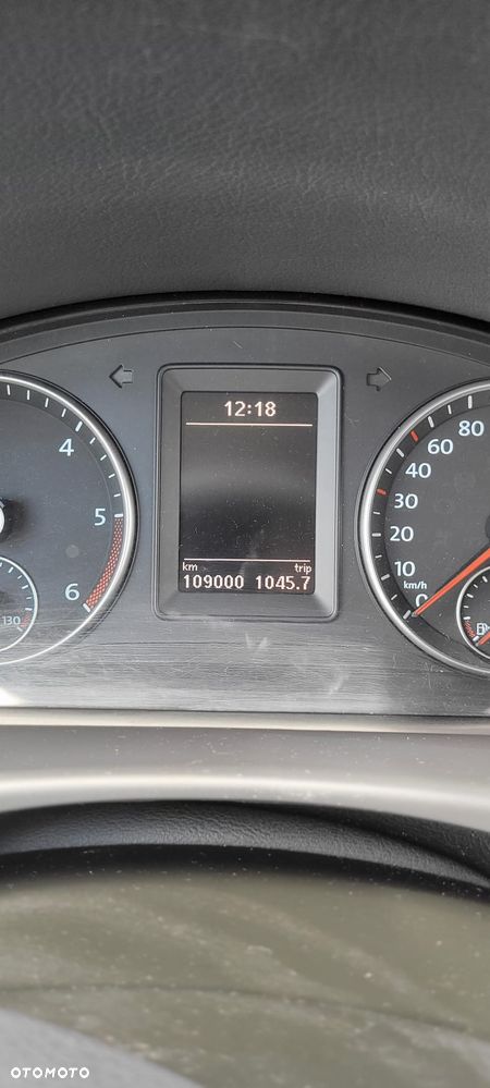 Volkswagen Touran 1.6 TDI DPF Life - 10