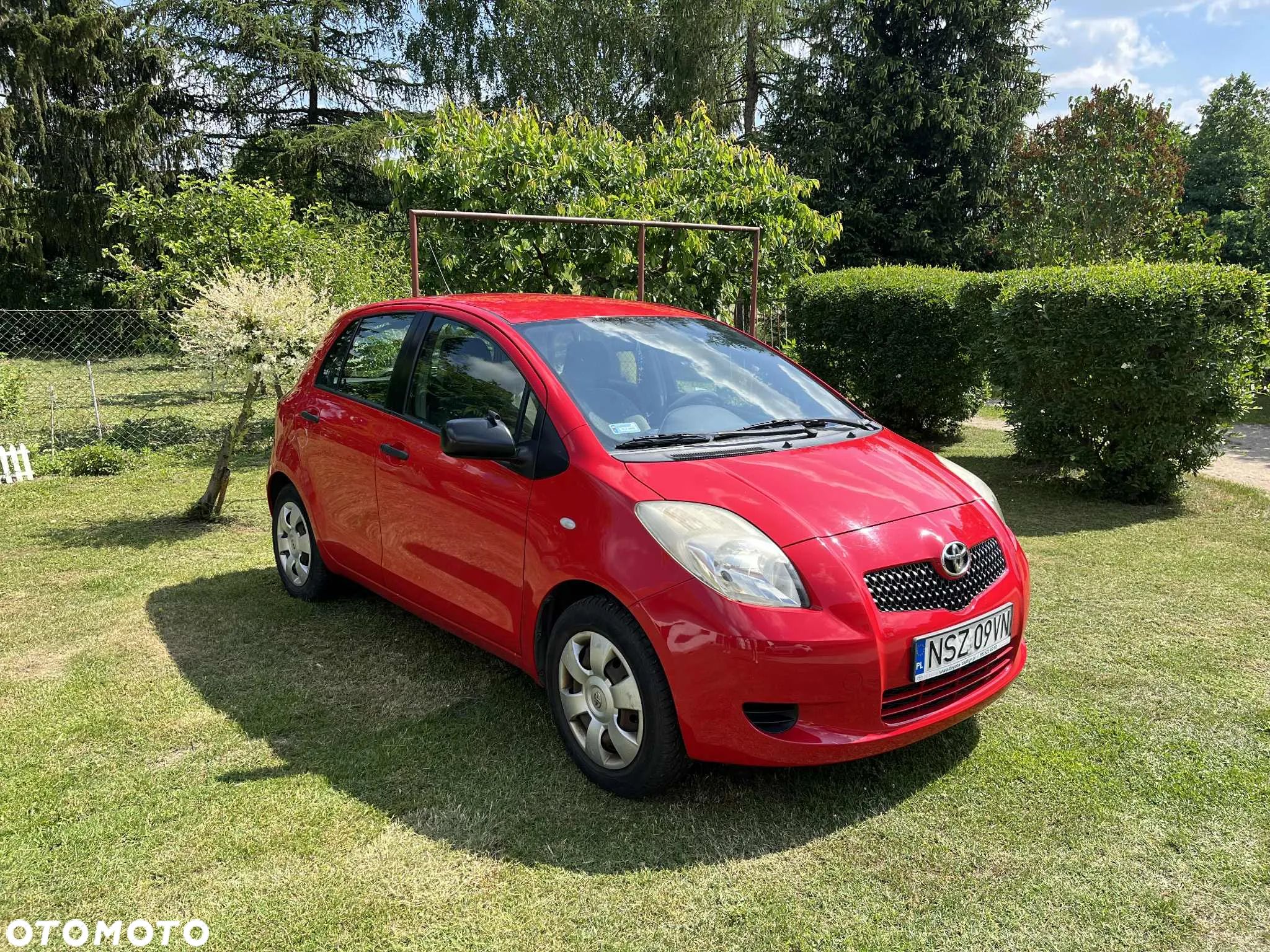 Toyota Yaris 1.0 Luna A/C - 1