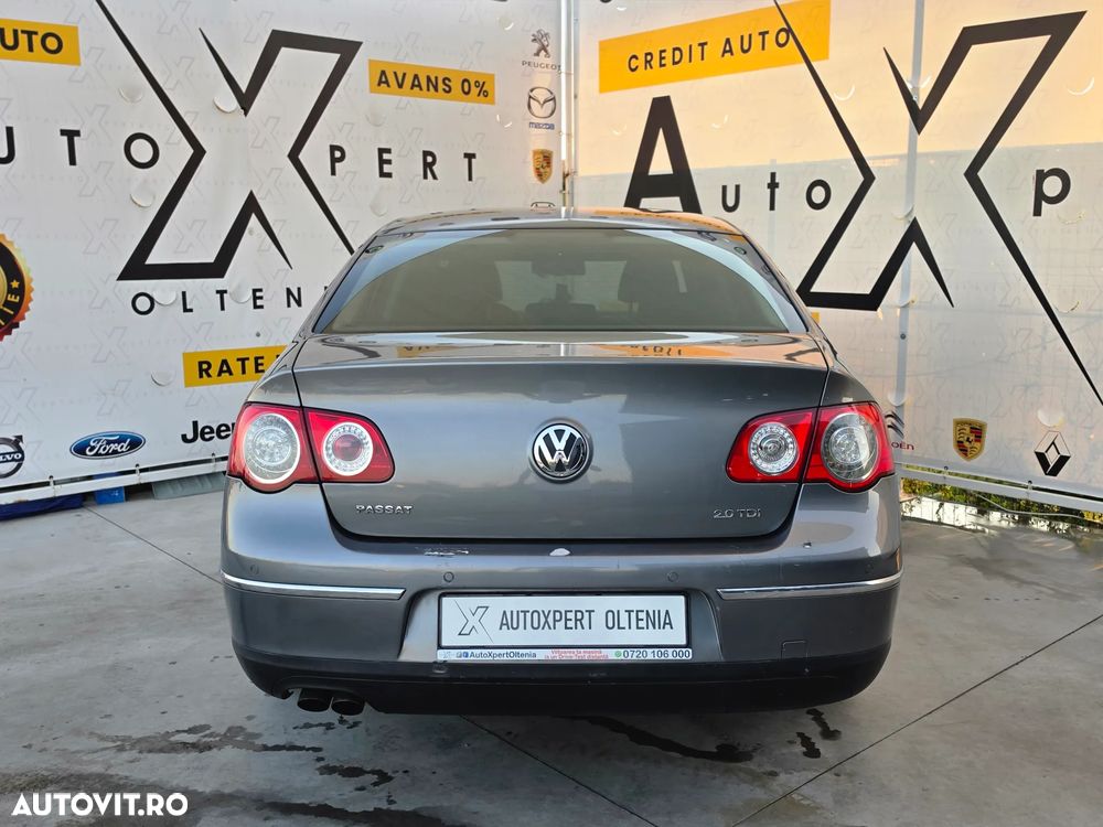 Volkswagen Passat 2.0TDI Highline DPF - 5