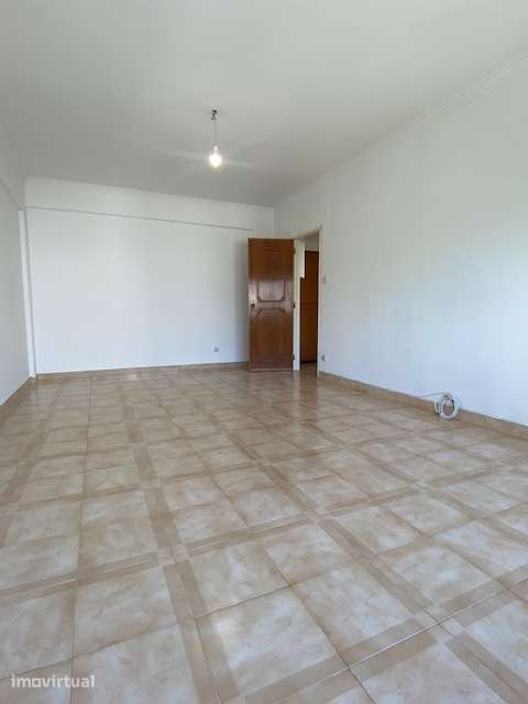 T1 em Queluz de Baixo, Concelho de Oeiras - Grande imagem: 4/7
