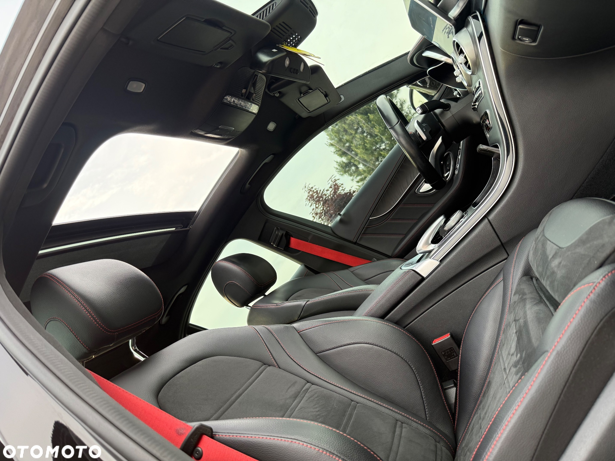 Mercedes-Benz Klasa C AMG 43 4-Matic - 19