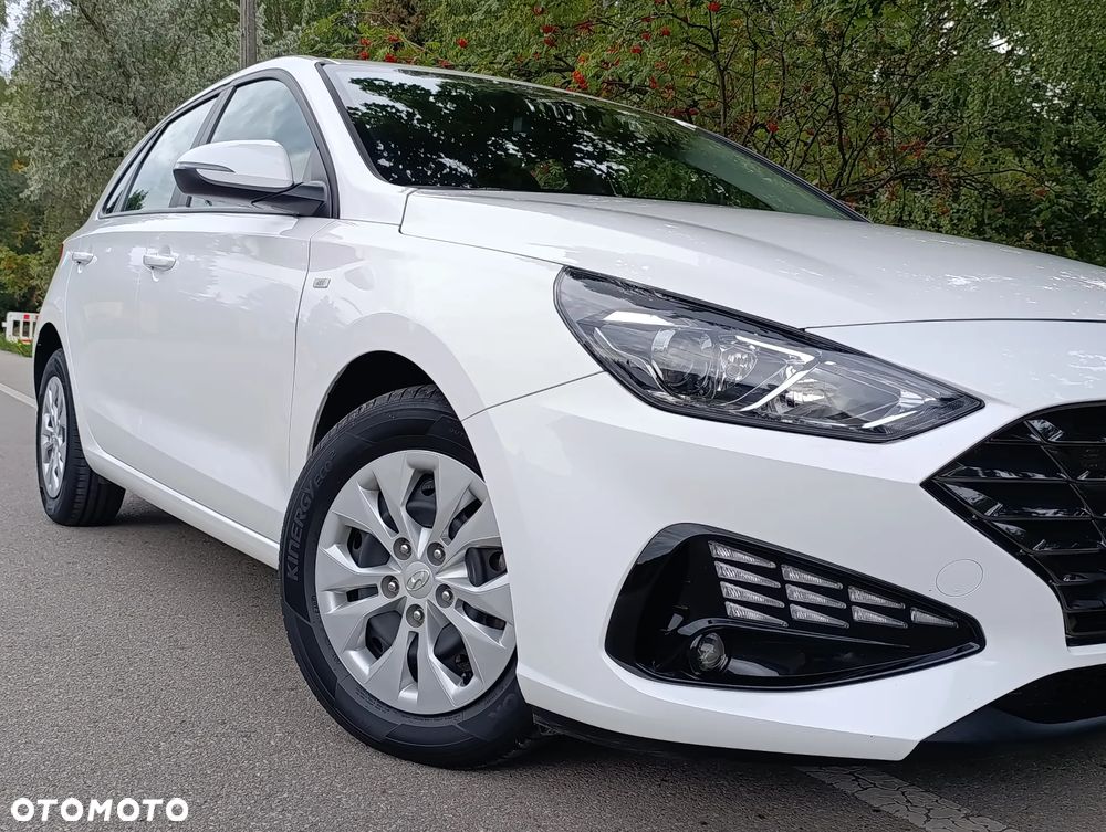 Hyundai i30 1.5 T-GDI 48V Modern - 29