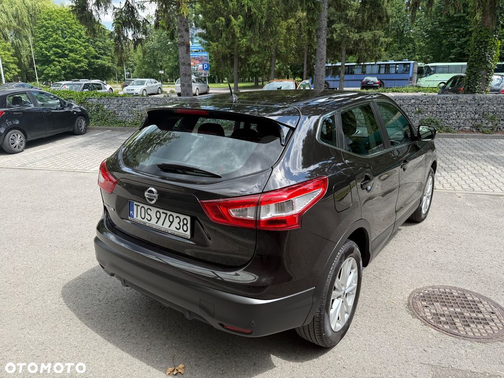 Nissan Qashqai 1.2 DIG-T Acenta EU6 - 7
