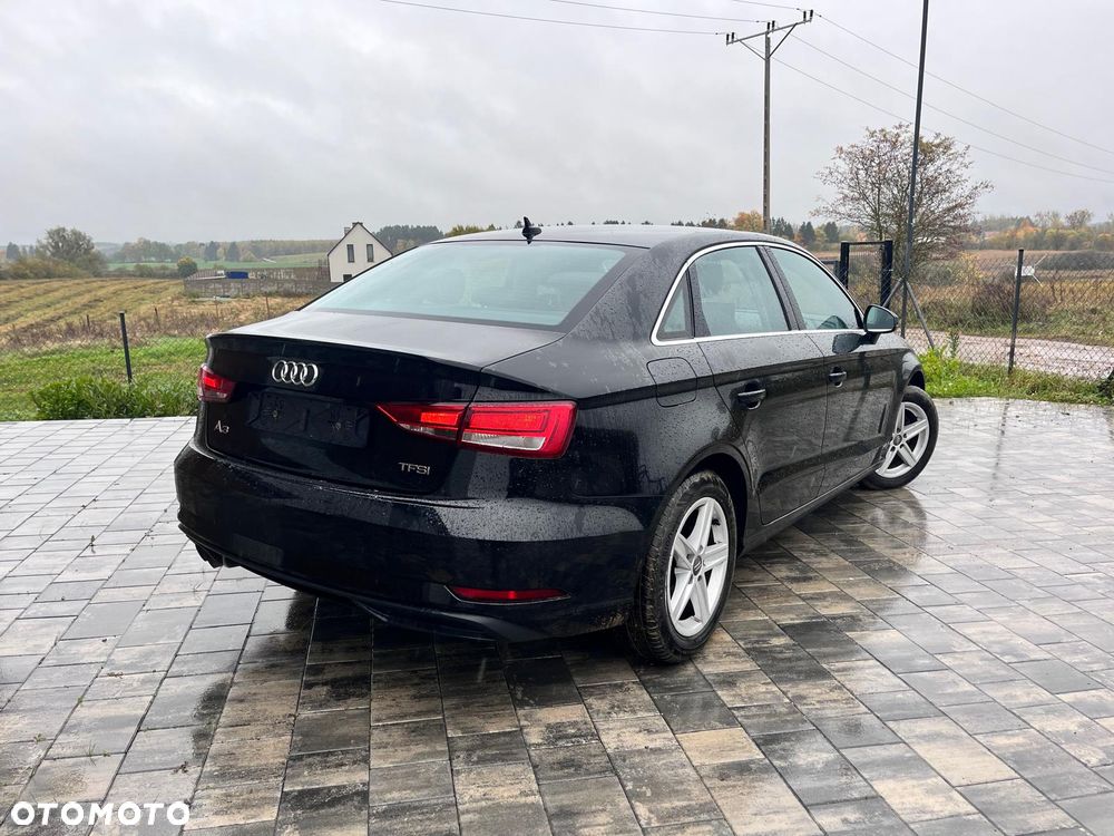 Audi A3 Limousine 2017 photo 2