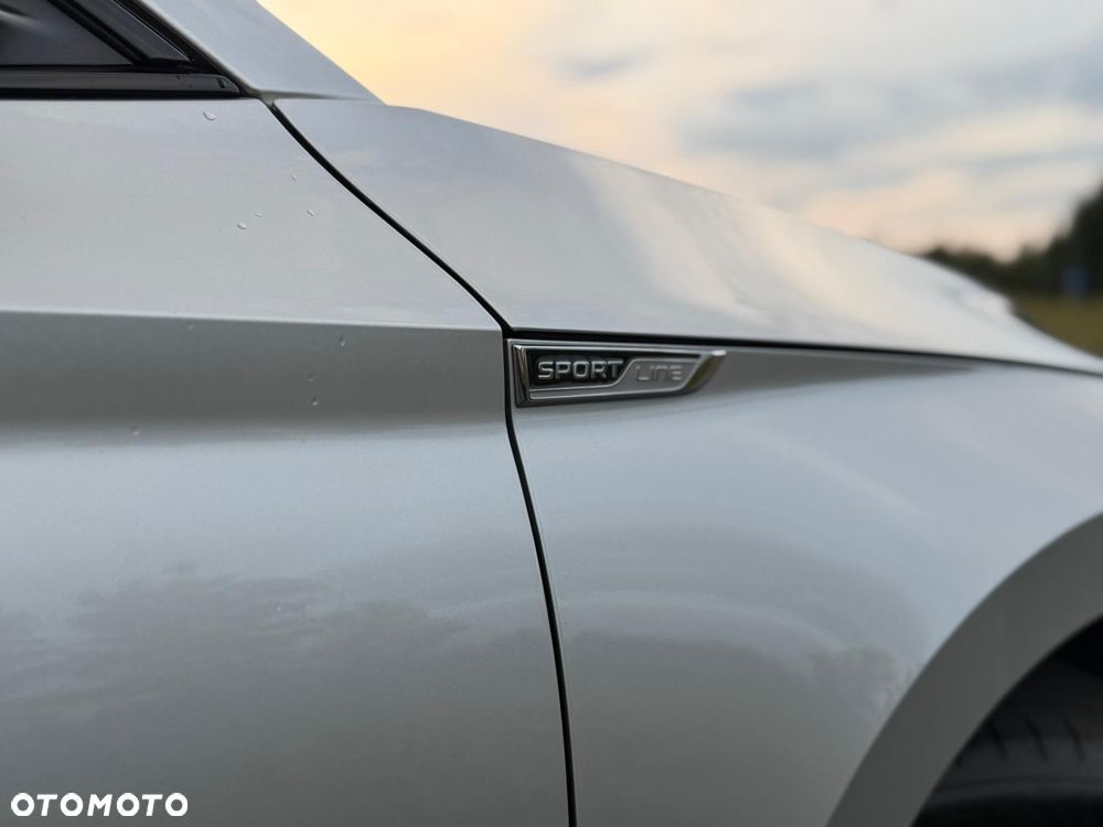 Skoda Superb 2.0 TDI DSG Sportline - 11