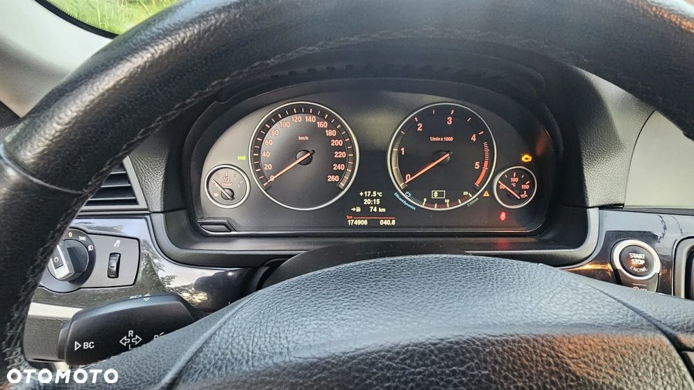 BMW Seria 5 520d - 17