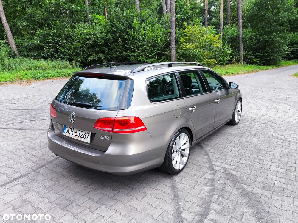 Volkswagen Passat 2.0 TDI DPF BlueMotion Technology Trendline - 8