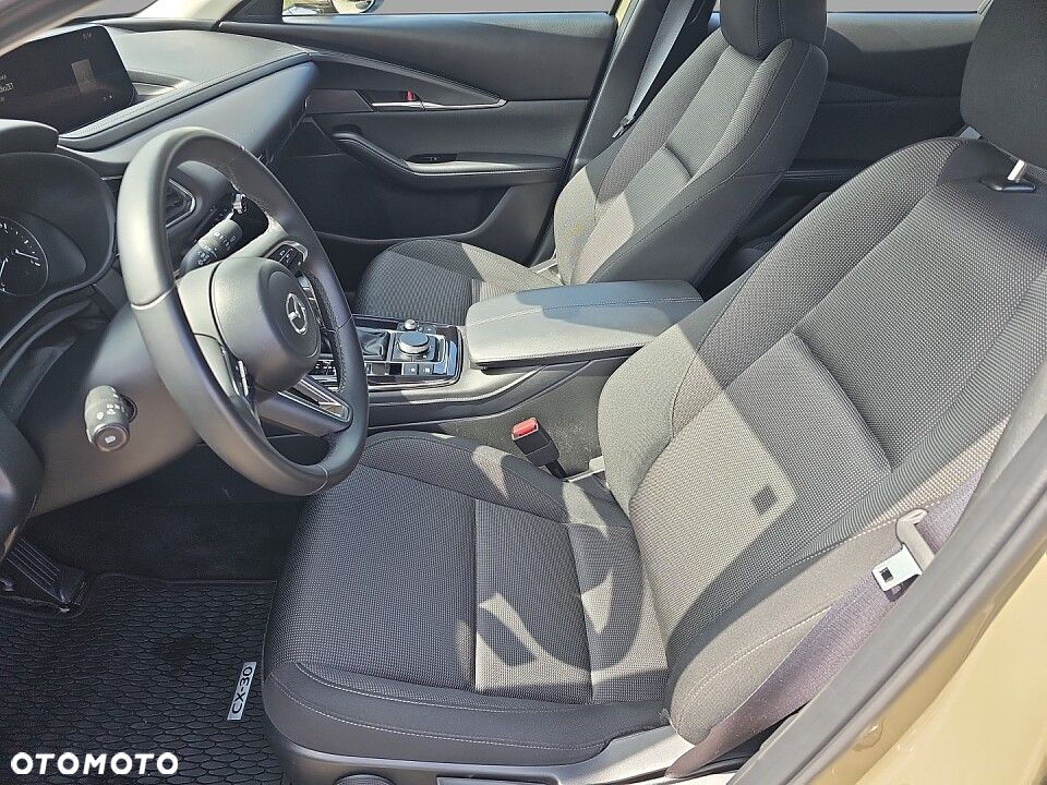 Mazda CX-30 - 11