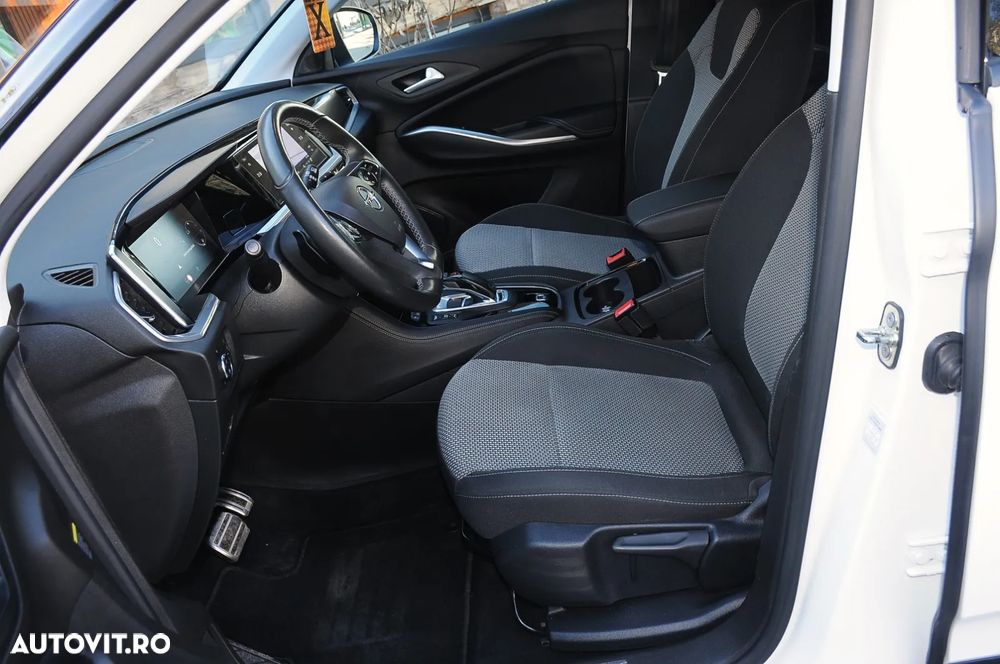 Opel Grandland 1.5 D Automatik Business Elegance - 4