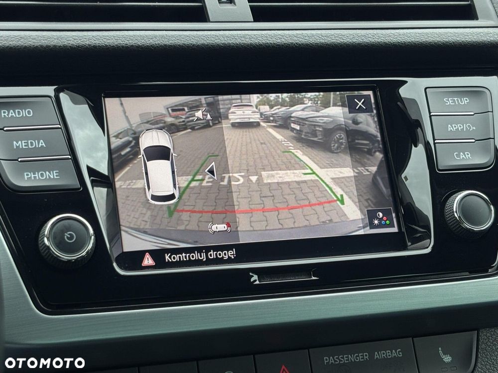 Skoda Fabia 1.0 TSI Ambition - 25