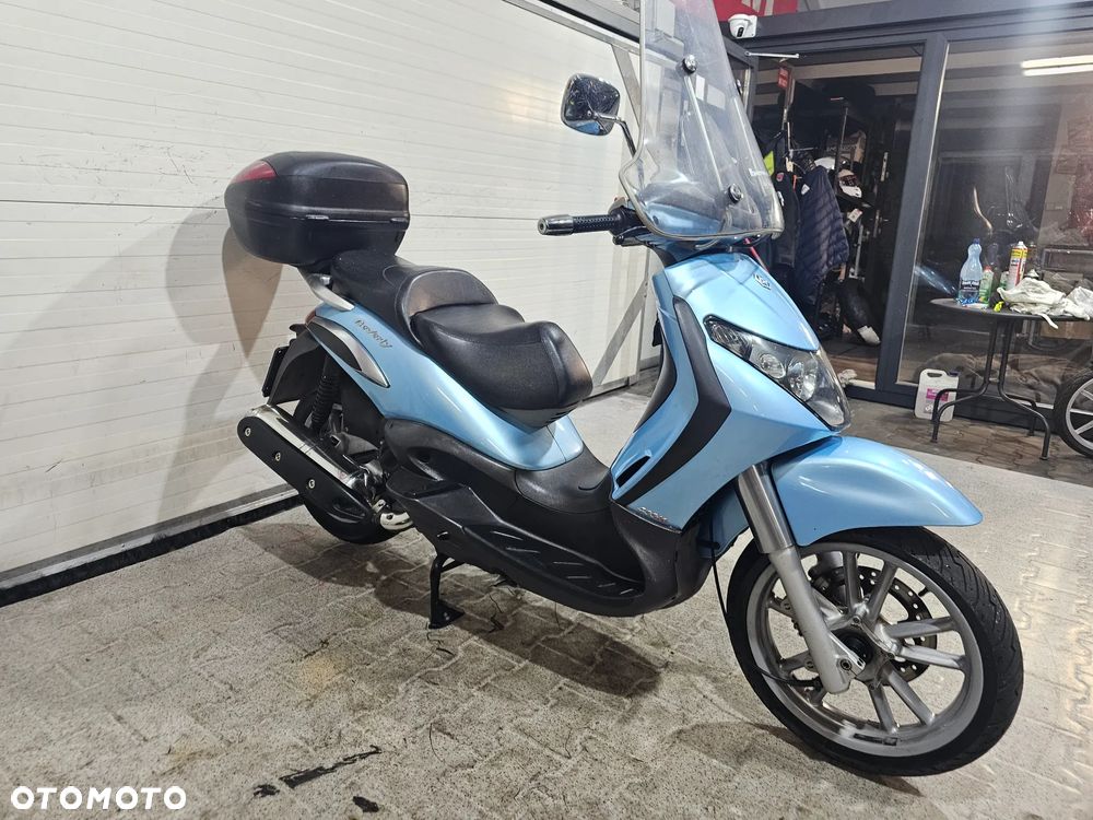 Piaggio Beverly - 4