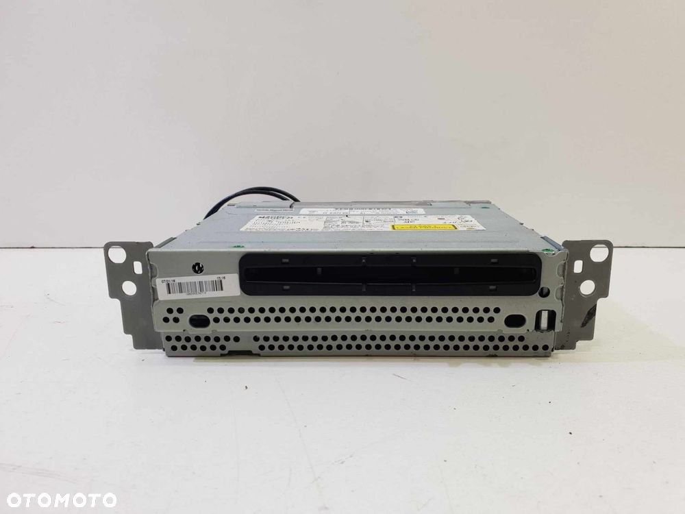 BMW F20 F30 RADIO CD 6822097 - 1
